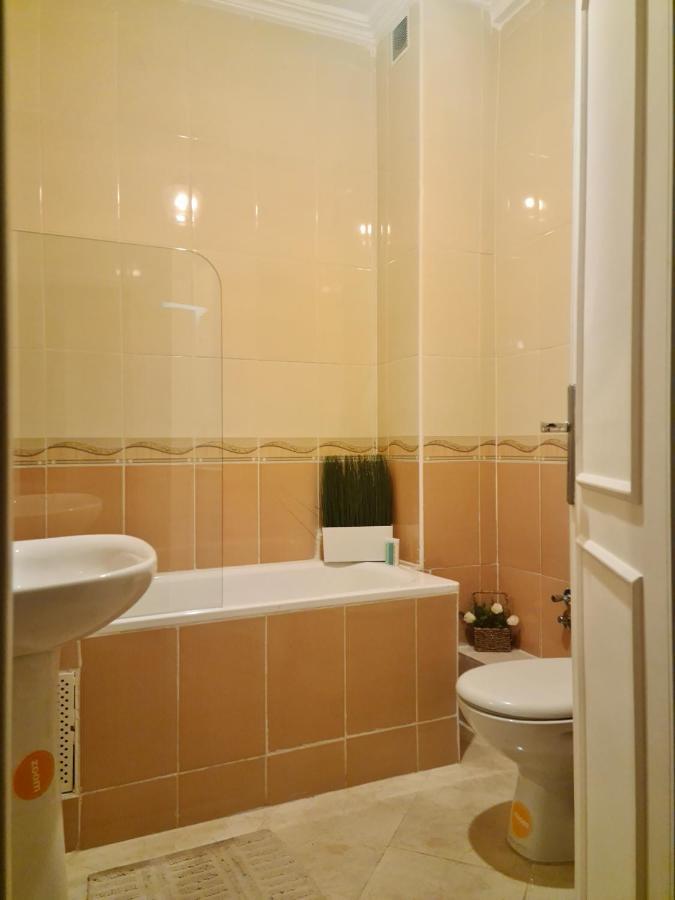 Superbe Appartement A 2 Min De La Gare De Tanger Et A 5 Min De La Plage Malabata Exterior foto